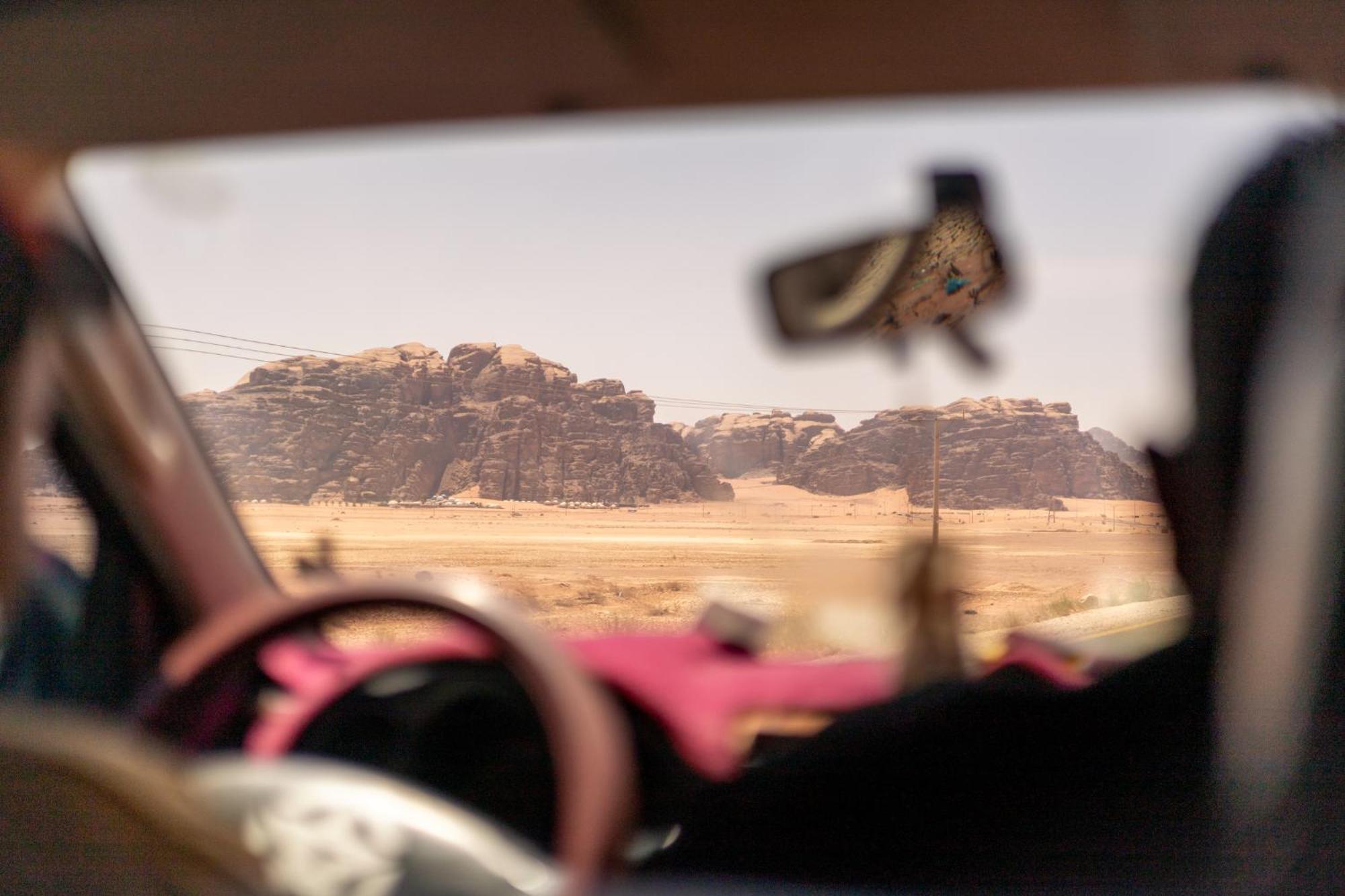 Beduin Star Trail Camp Acomodação com café da manhã Wadi Rum Exterior foto